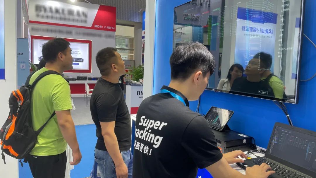 Revisão da exposição de luz e som profissional de Guangzhou 2023 | Nova série de produtos